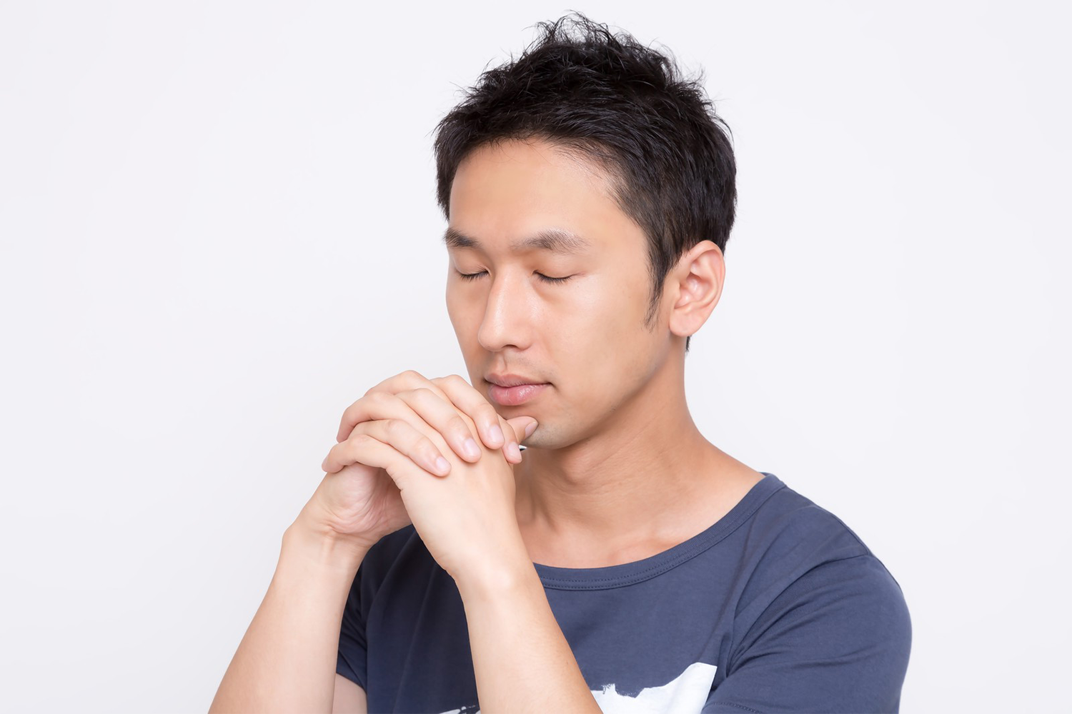 HP制作の担当者への投げやりの態度の男性
